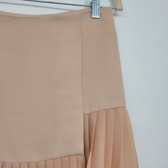 Dalia Blush Pink High Waisted Pleated Skirt S2. - Picture 11 of 11